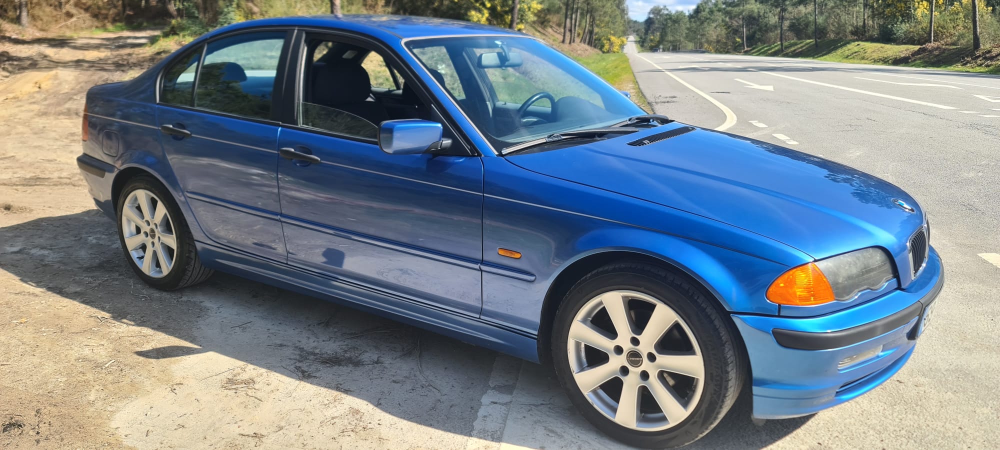 BMW 318i